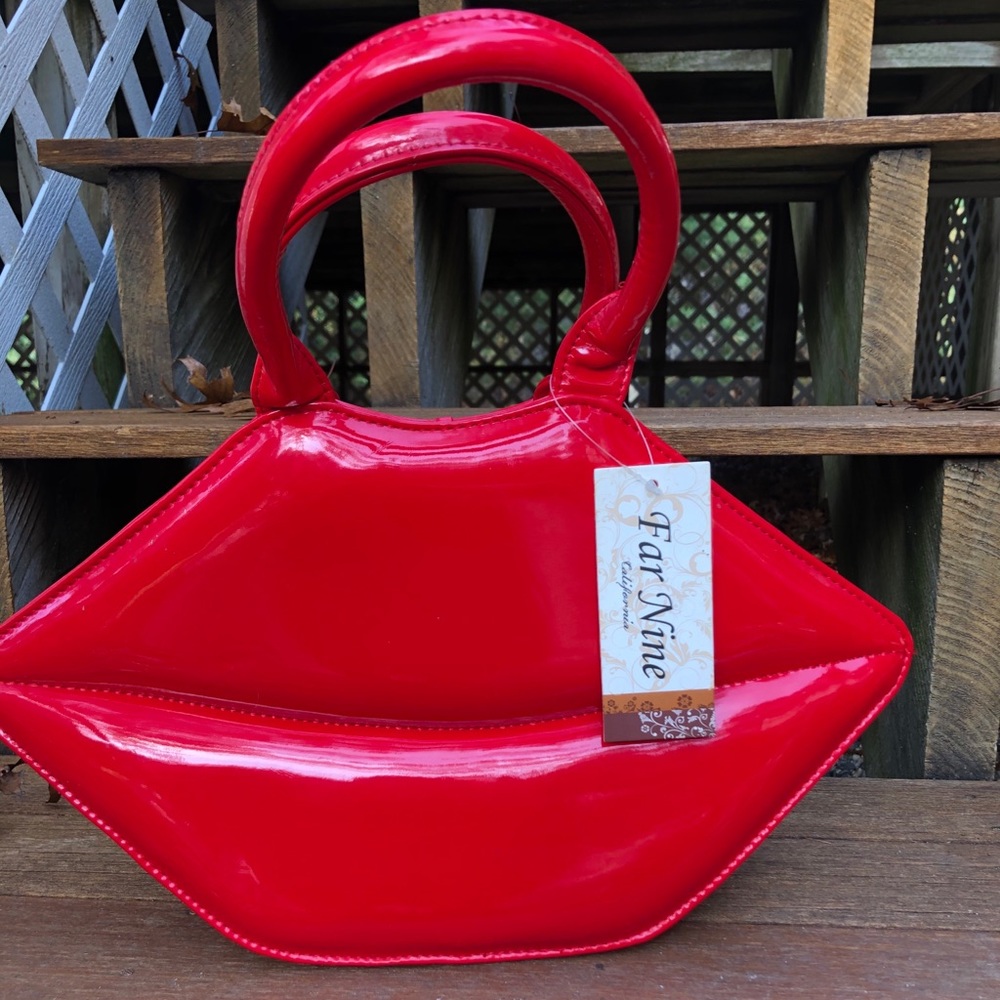Red Lip handbag